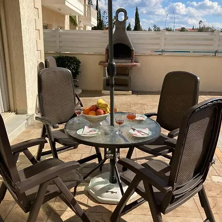 Anna וילה פרוטאראס